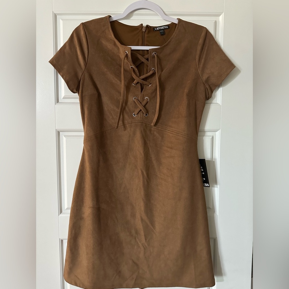 Espress Brand suede lined dress. Size 4. NWT. Zipper in the back.